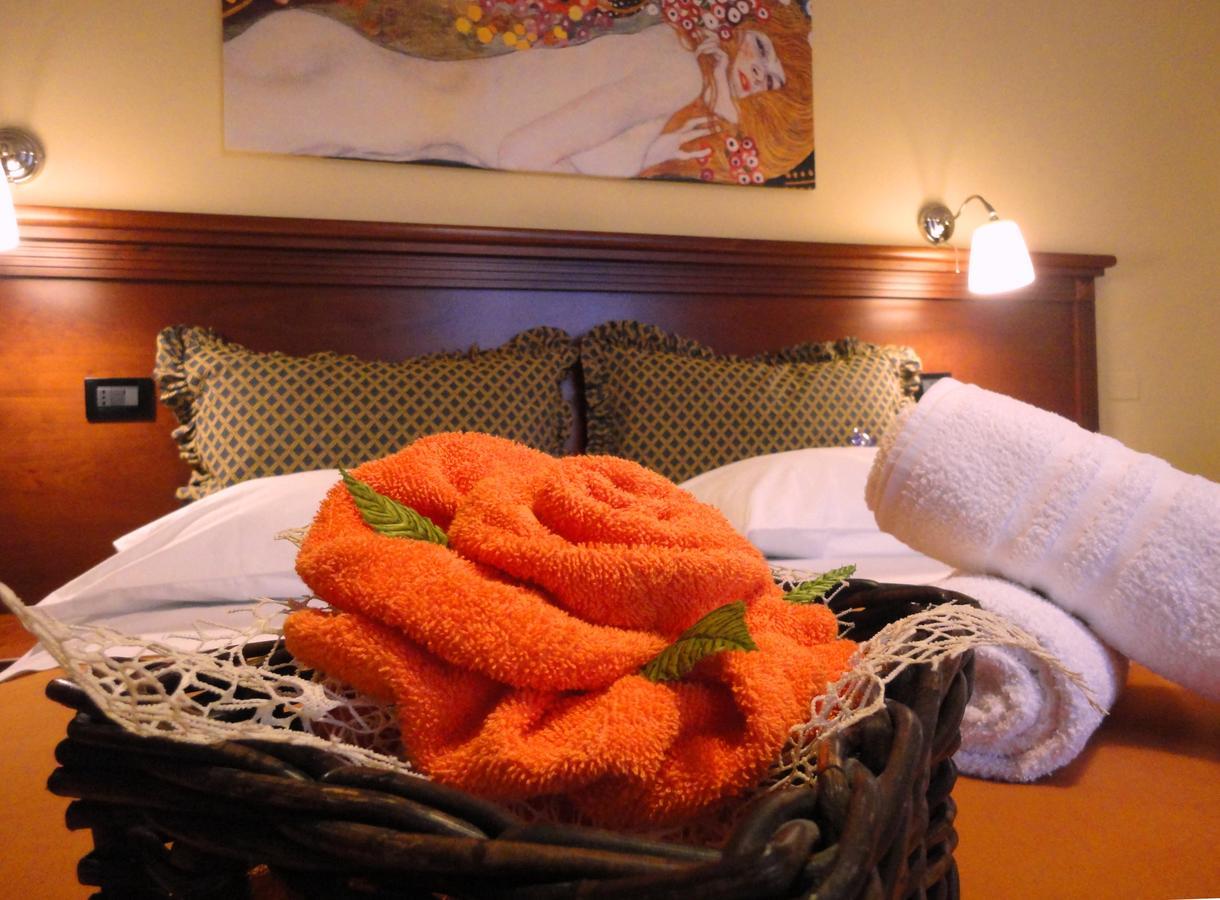 Hotel Arimannia การามานิโก แตร์เม ภายนอก รูปภาพ